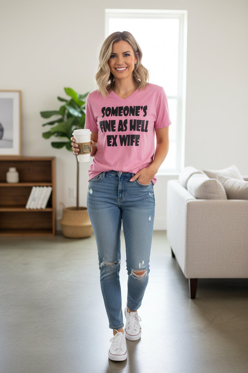 Medium pink V-neck T-shirt