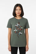 Medium hunter, green T-shirt
