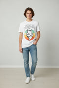 4￼ XL white T-shirt